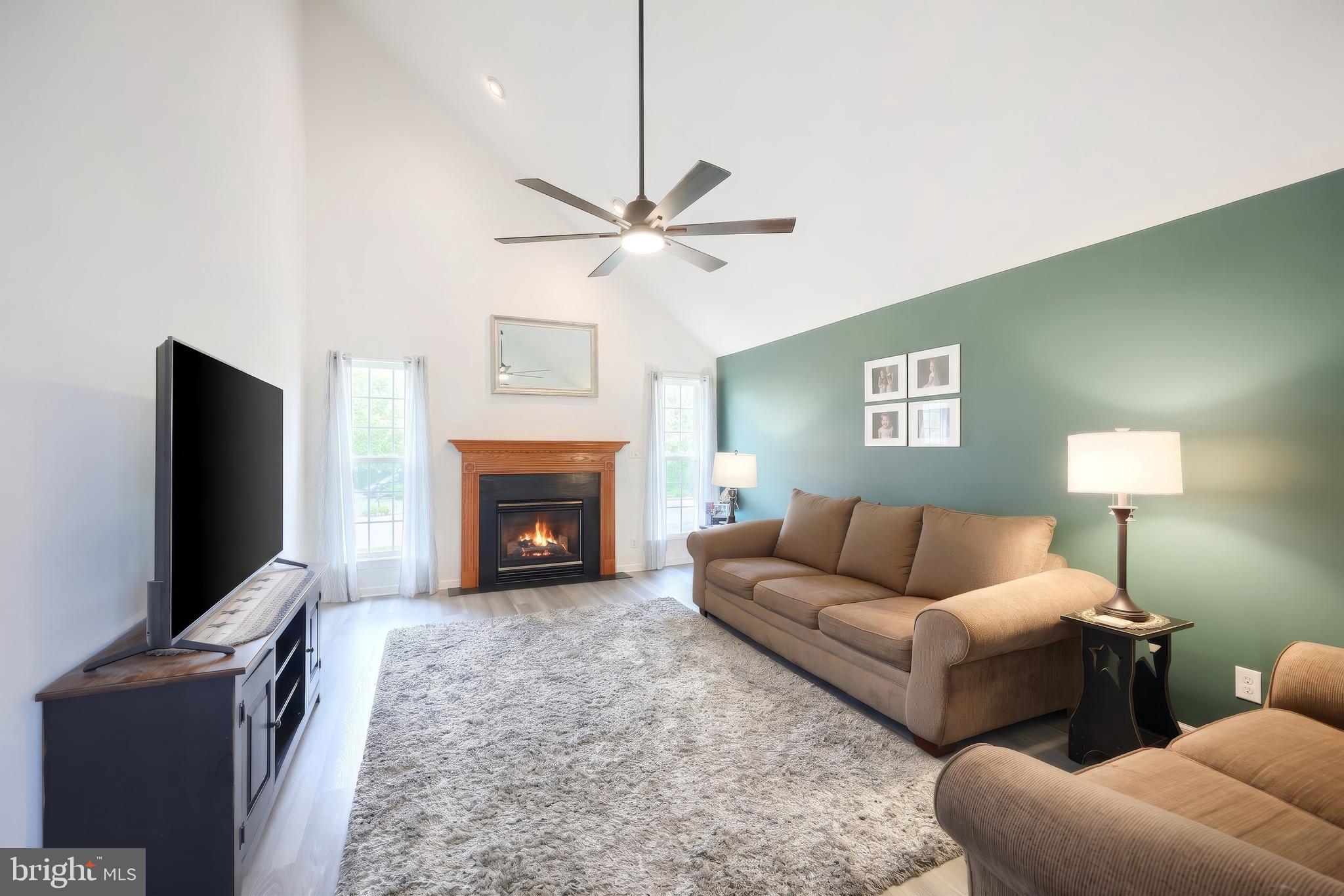 18 Ferndale Road Seven Valleys, PA 17360 - Photo 23 of 53 Family Room