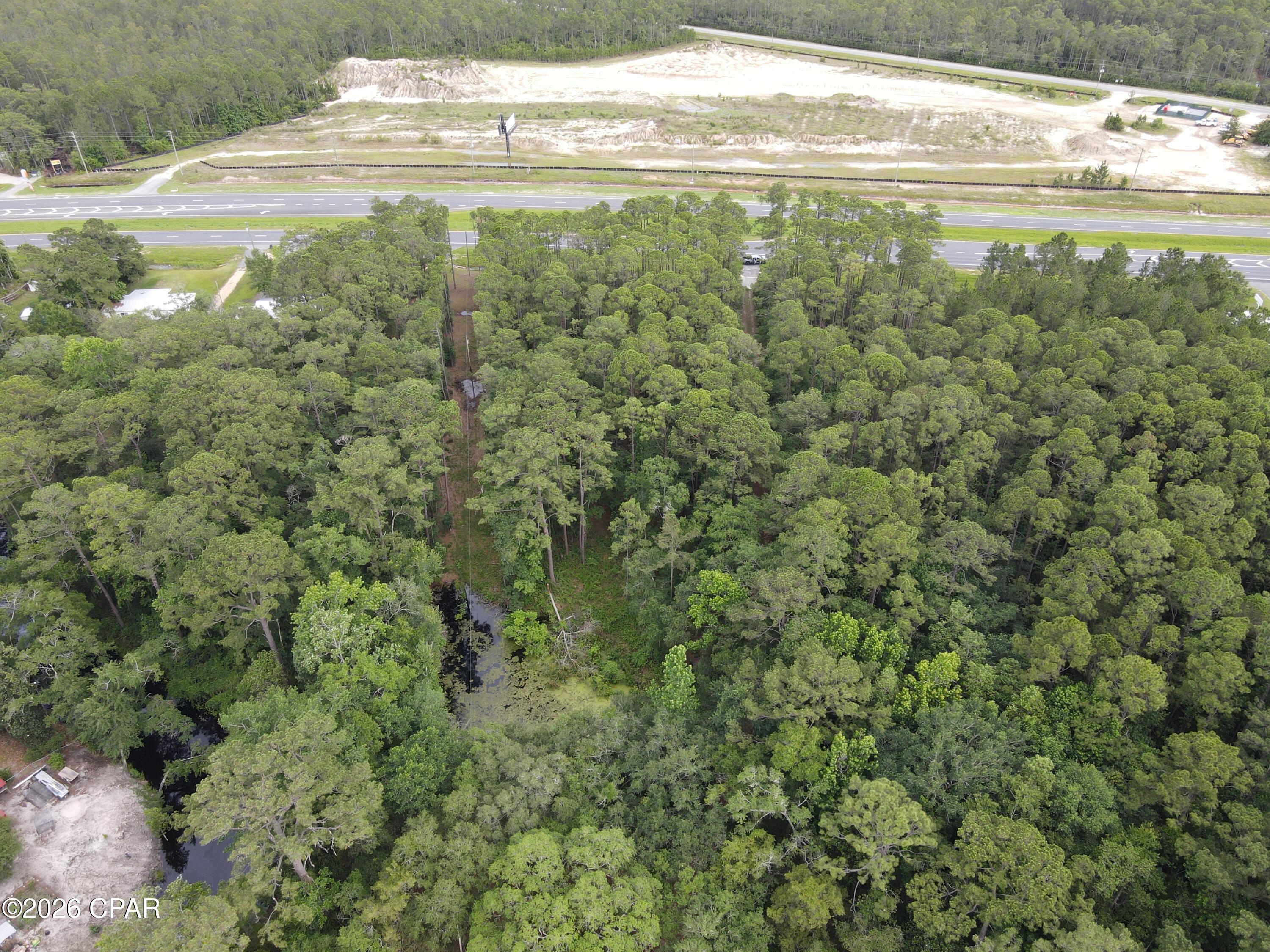 331 South Freeport Freeport, FL 32439 - Photo 2 of 9