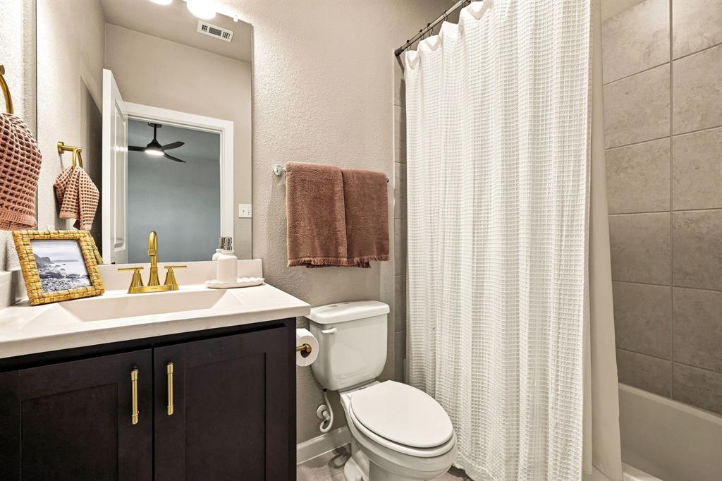 16548 Indiangrass Road Frisco, TX 75033 - Photo 30 of 40 Gallery Image 30