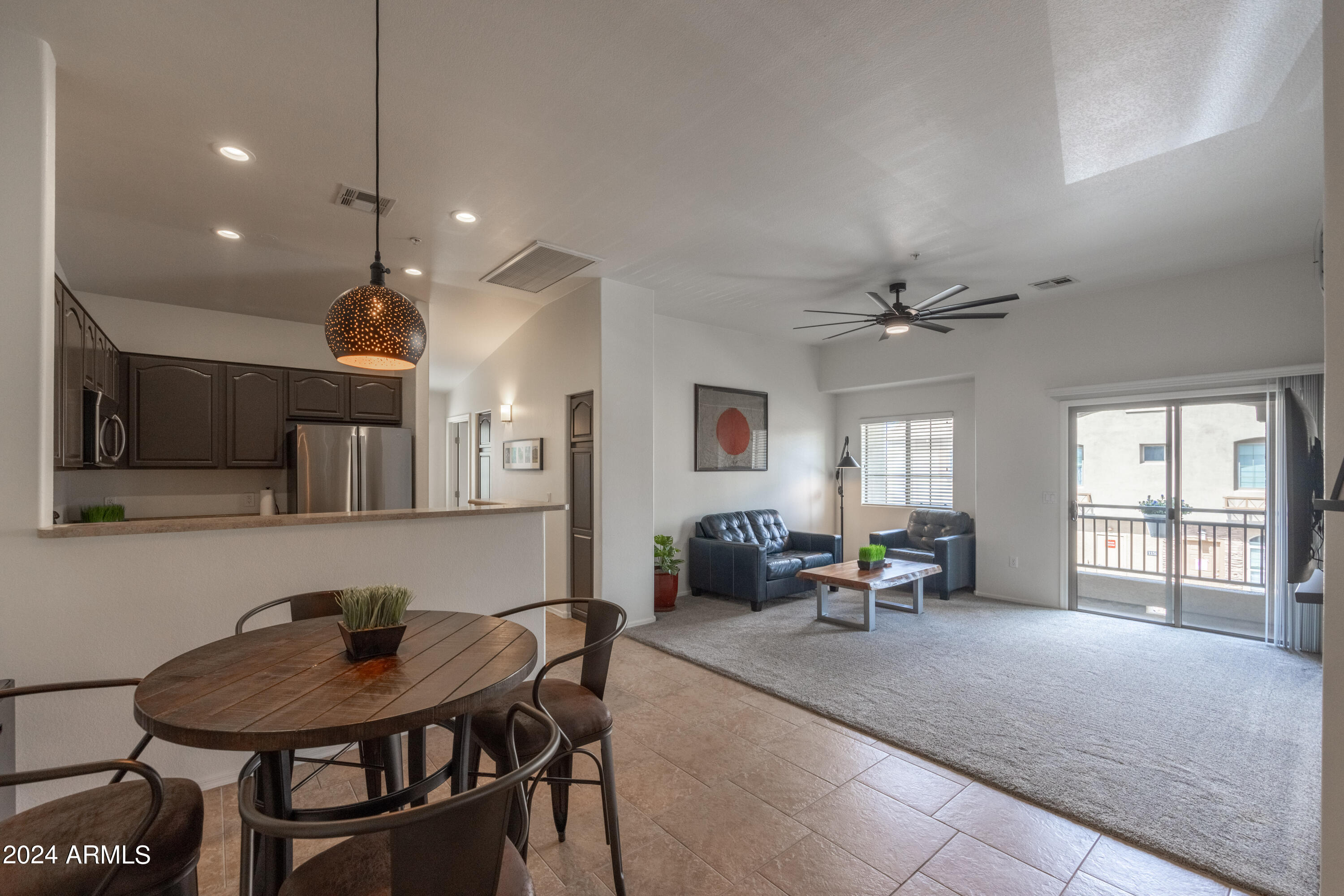 1350 South Greenfield Road, Unit 2155 Mesa, AZ 85206 - Photo 7 of 32 2T6A9481-HDR