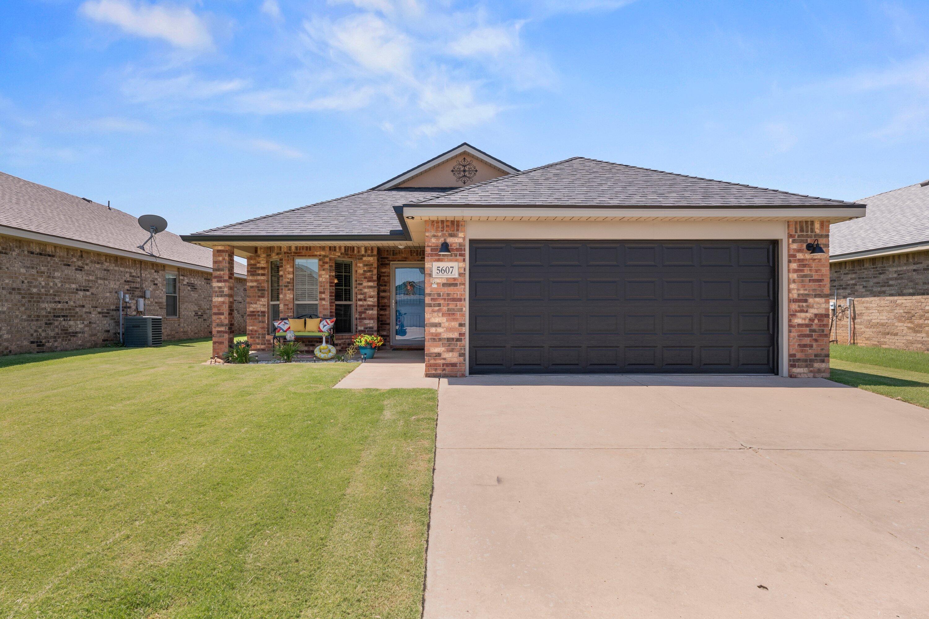 5607 108th Street Lubbock, TX 79424 - Photo 1 of 19 Front