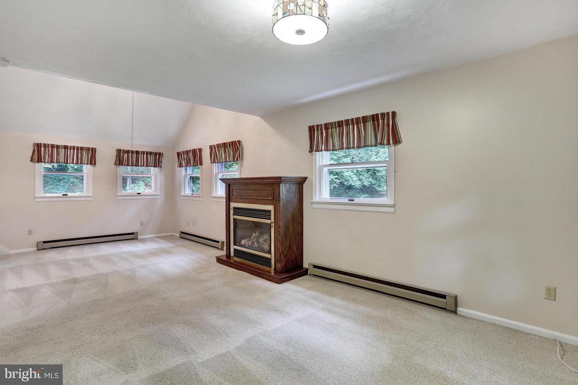 1565 Furnace Hill Road Denver, PA 17517 - Photo 15 of 25 Gallery Image 15