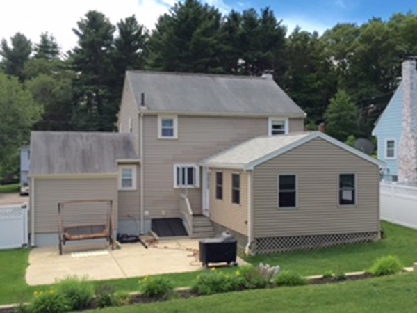 21 Chickering Road Dedham, MA 02026 - Photo 3 of 16 Gallery Image 3