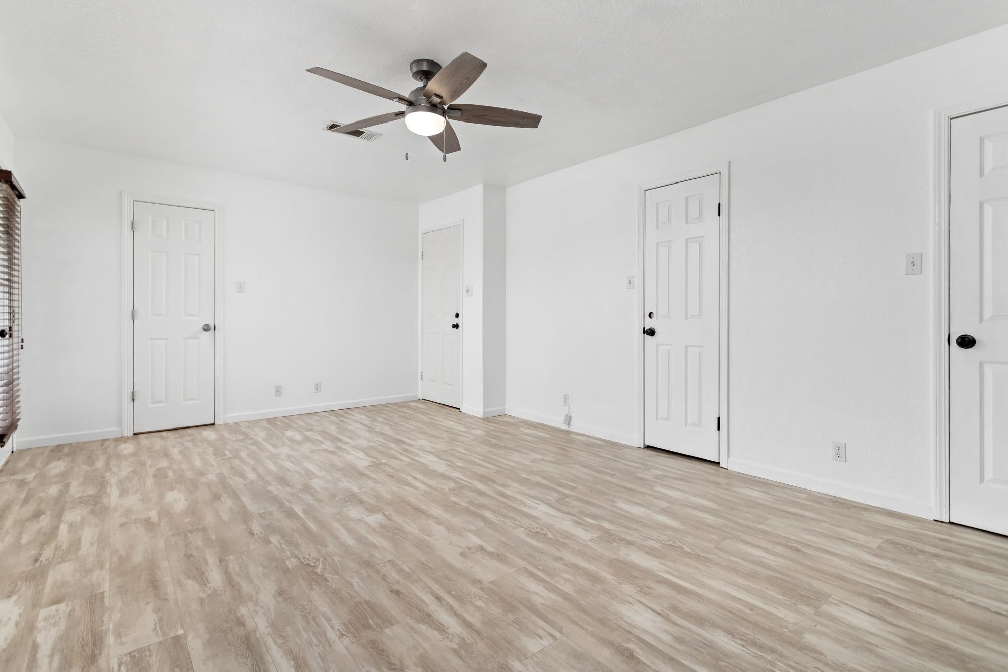 112 Robin Avenue Bridge City, TX 77611 - Photo 19 of 39