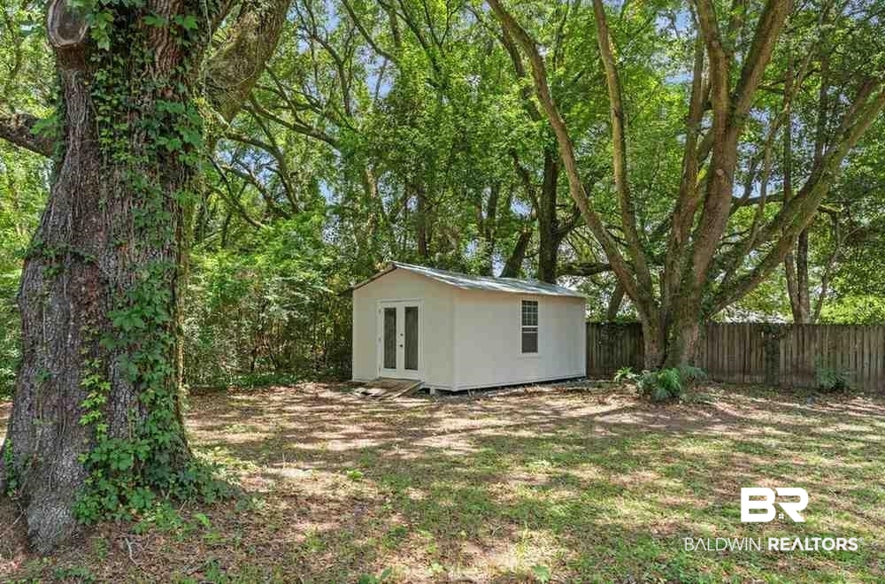 10251 Windmill Road Fairhope, AL 36532 - Photo 43 of 44 View of outbuilding with french doors