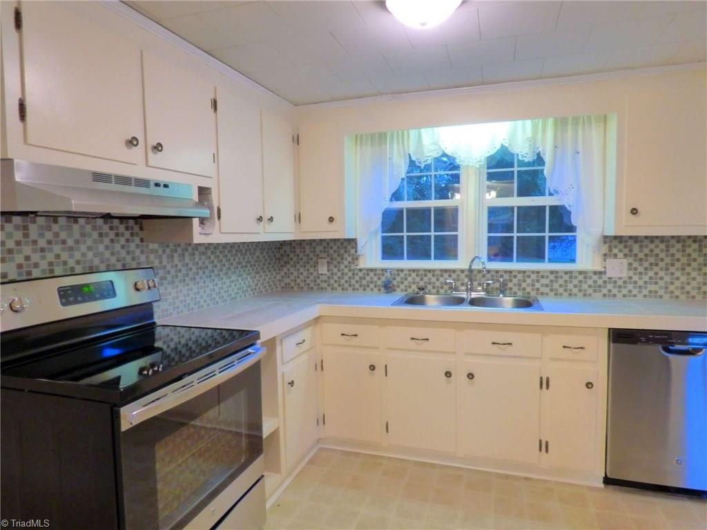 1616 Williams Road Lewisville, NC 27023 - Photo 11 of 25 Gallery Image 11