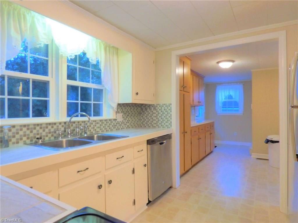 1616 Williams Road Lewisville, NC 27023 - Photo 13 of 25 Gallery Image 13