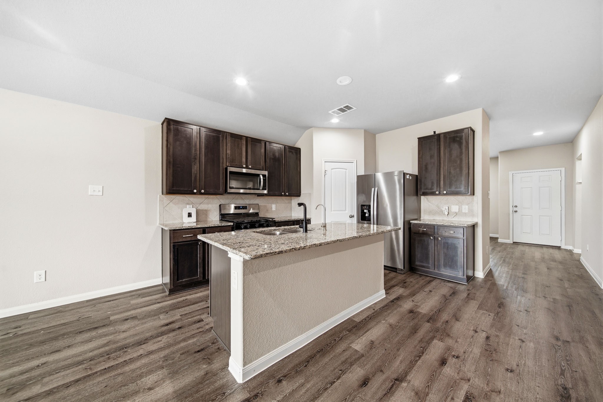 5235 James Michael Drive Rosharon, TX 77583 - Photo 19 of 41