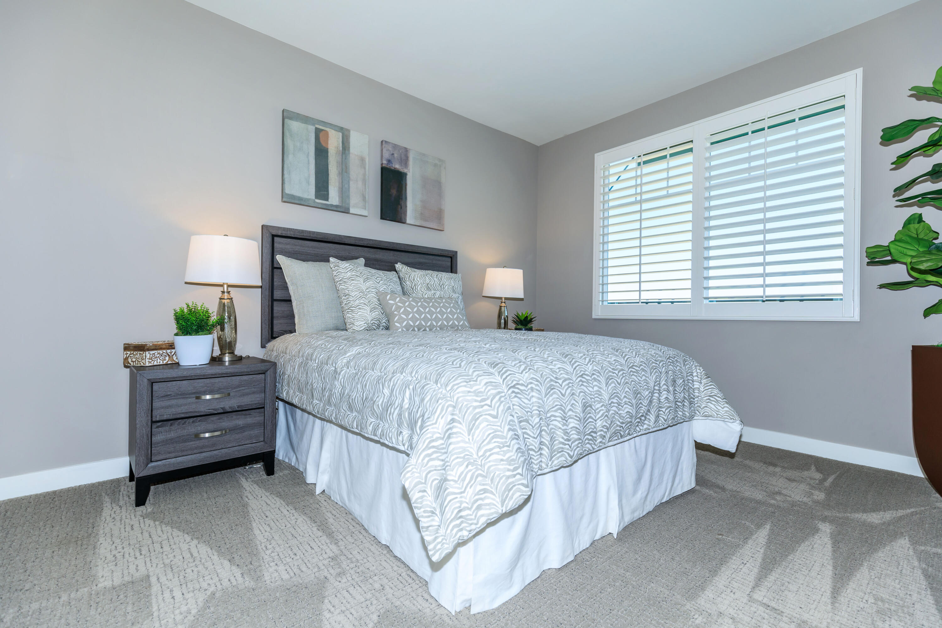 2850 Wagon Wheel Road, Unit 202 Oxnard, CA 93036 - Photo 9 of 18 Plan 2 Secondary Bed