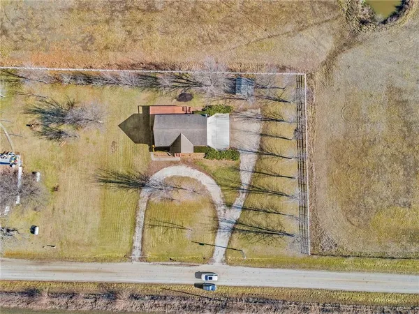 $295,000 | 8800 Southwest Jersey Lane, Polo, MO 64671