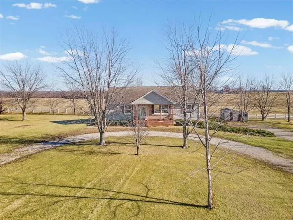 $295,000 | 8800 Southwest Jersey Lane, Polo, MO 64671