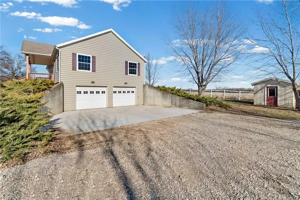 $295,000 | 8800 Southwest Jersey Lane, Polo, MO 64671