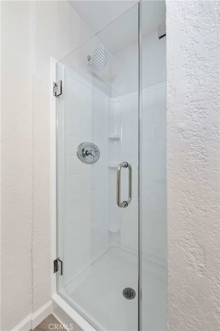 727 North Burney Street Rialto, CA 92376 - Photo 19 of 40