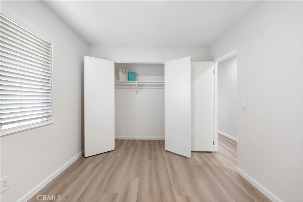 727 North Burney Street Rialto, CA 92376 - Photo 22 of 40 an empty room with closet