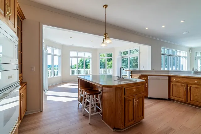 $785,000 | 1000 North 330 West, Angola, IN 46703