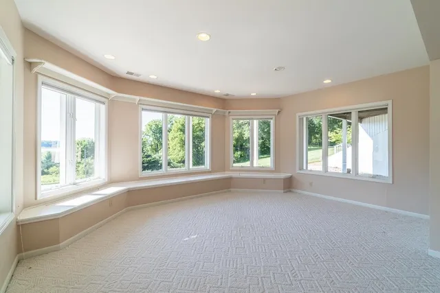 $785,000 | 1000 North 330 West, Angola, IN 46703