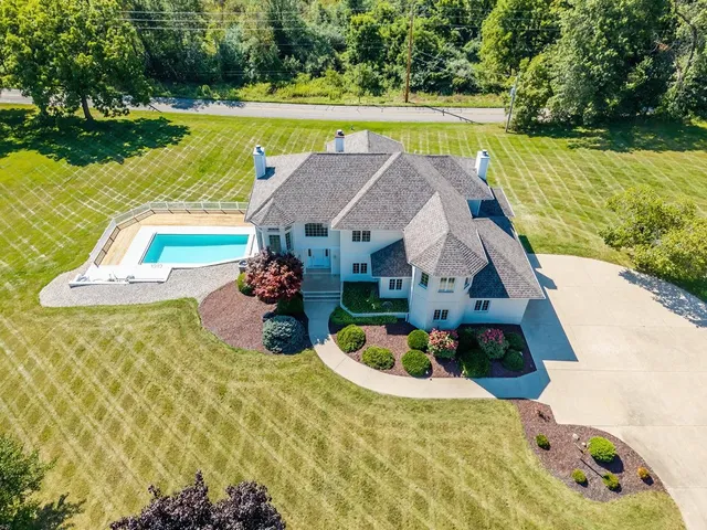 $785,000 | 1000 North 330 West, Angola, IN 46703