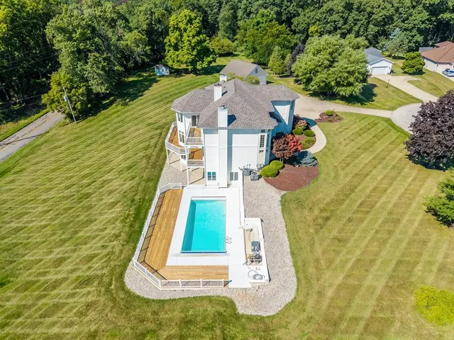 $785,000 | 1000 North 330 West, Angola, IN 46703