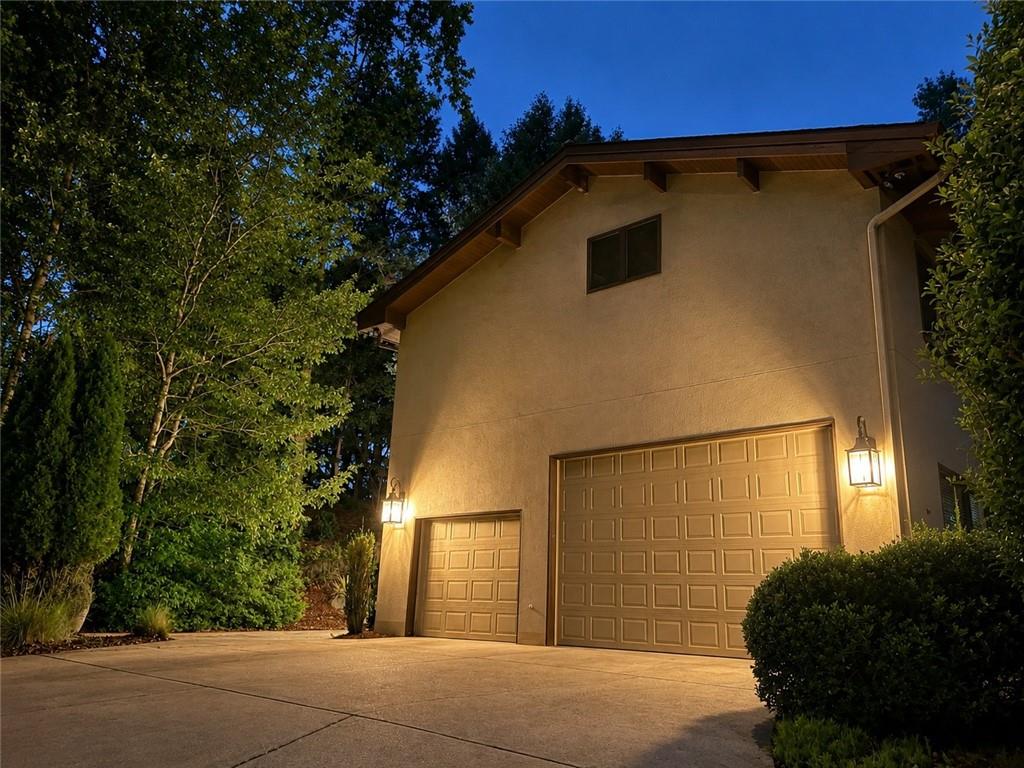 7410 Breeze Bay Road Cumming, GA 30041 - Photo 40 of 48 Gallery Image 40