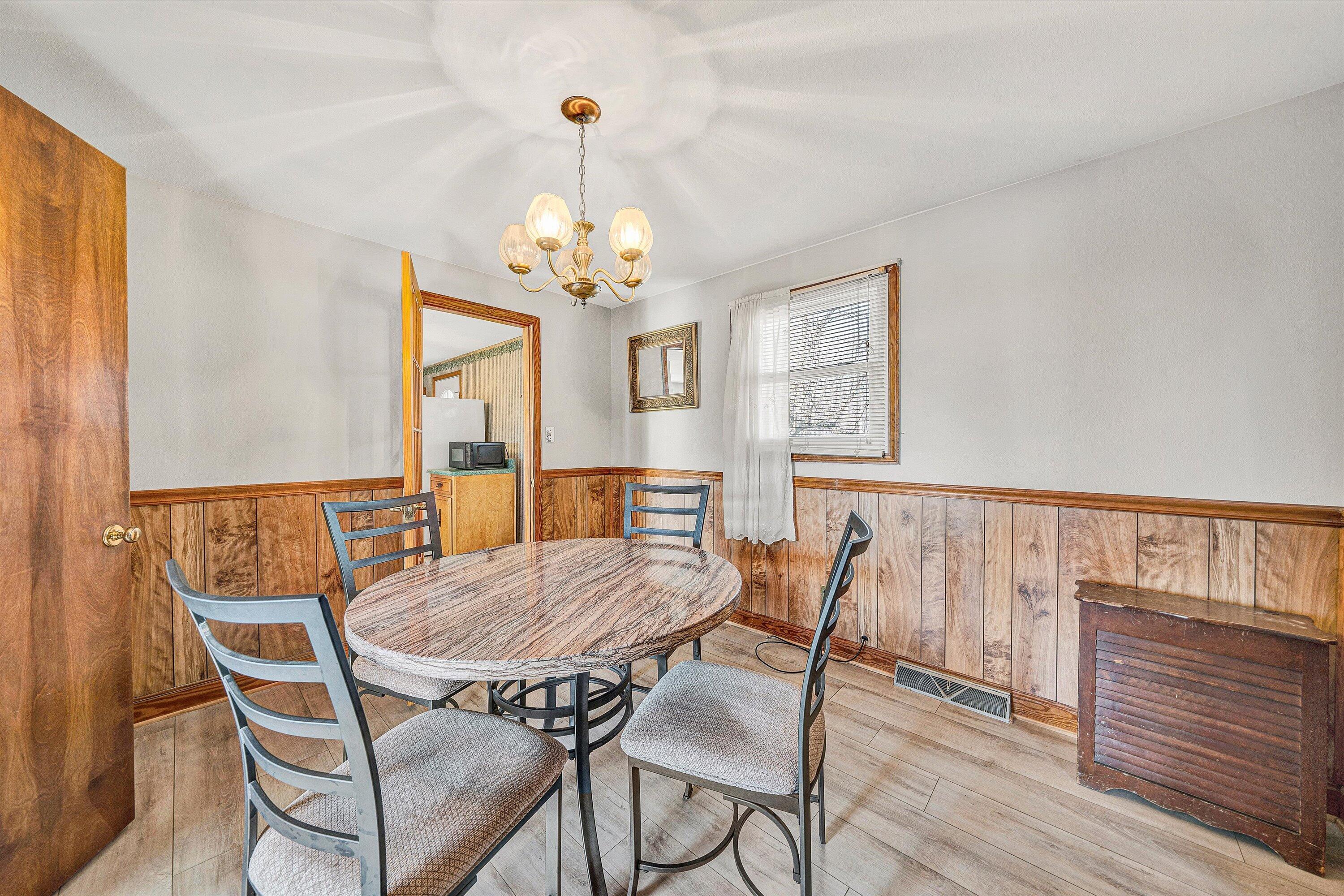 690 Scuffling Hill Road Rocky Mount, VA 24151 - Photo 12 of 24 Dining Room