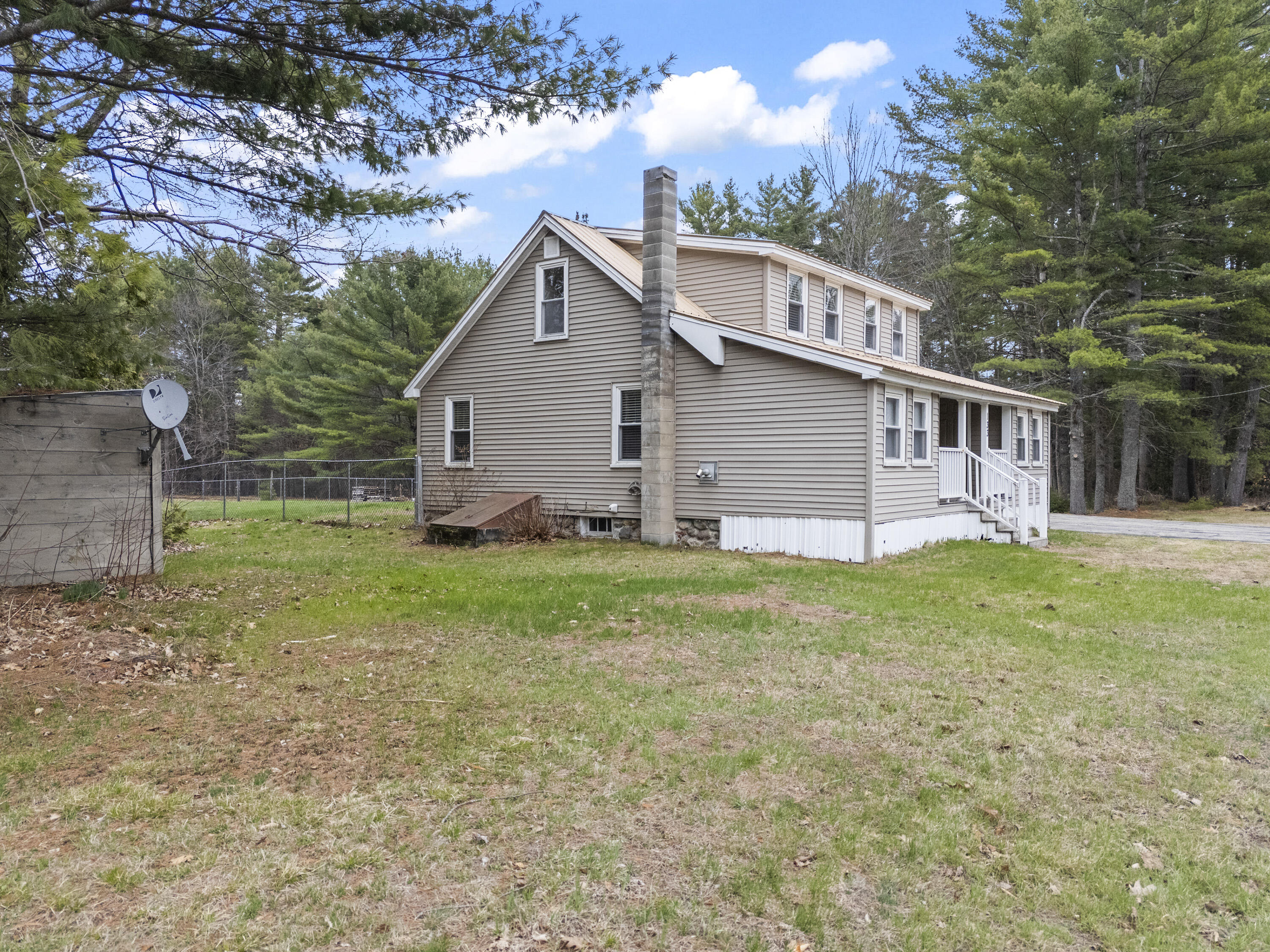 133 Main Street Sumner, ME 04292 - Photo 10 of 66 133 Main St_142