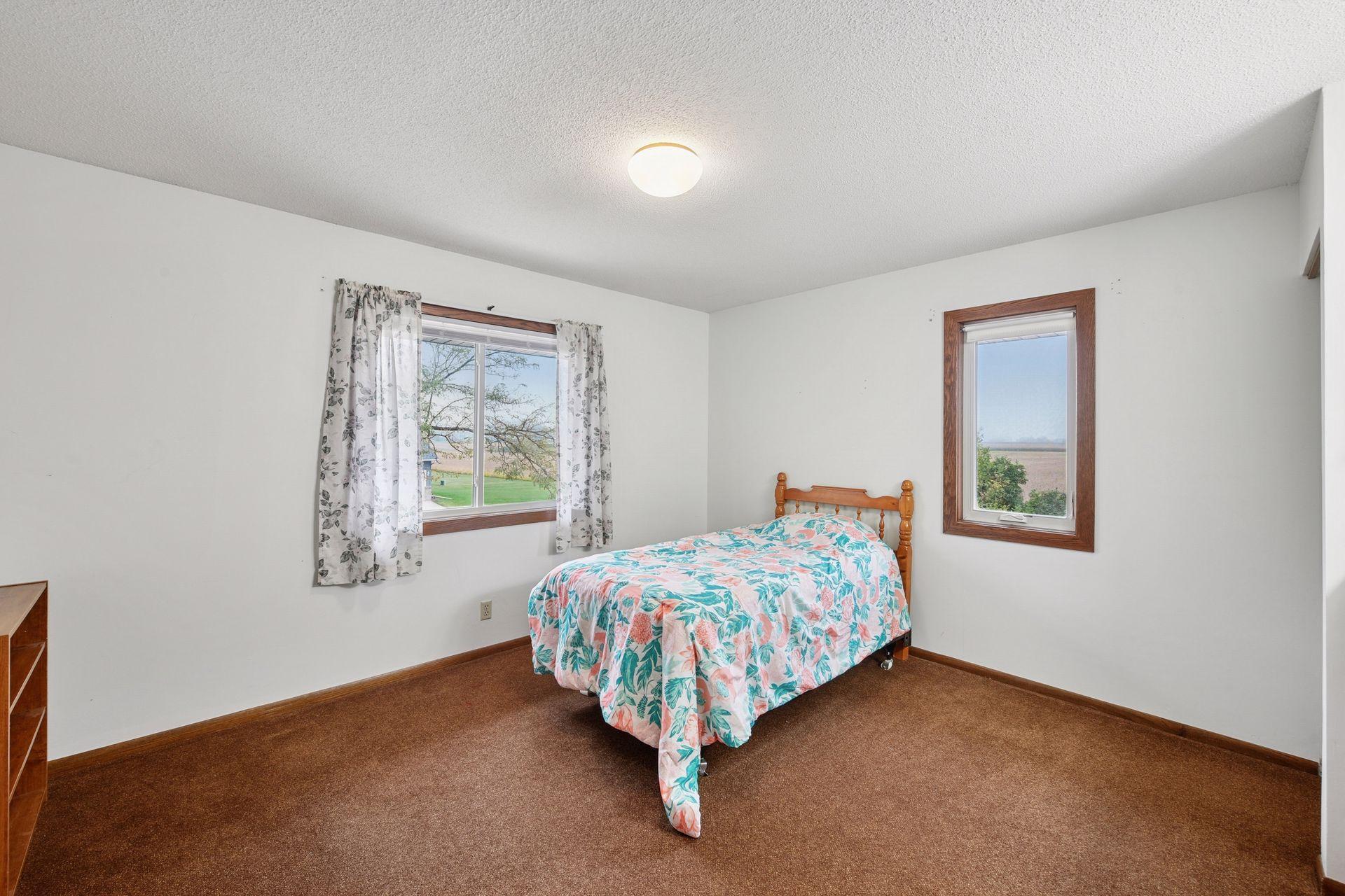 708 Chestnut Street Arlington, MN 55307 - Photo 17 of 48