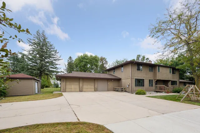 $479,900 | 708 Chestnut Street, Arlington, MN 55307