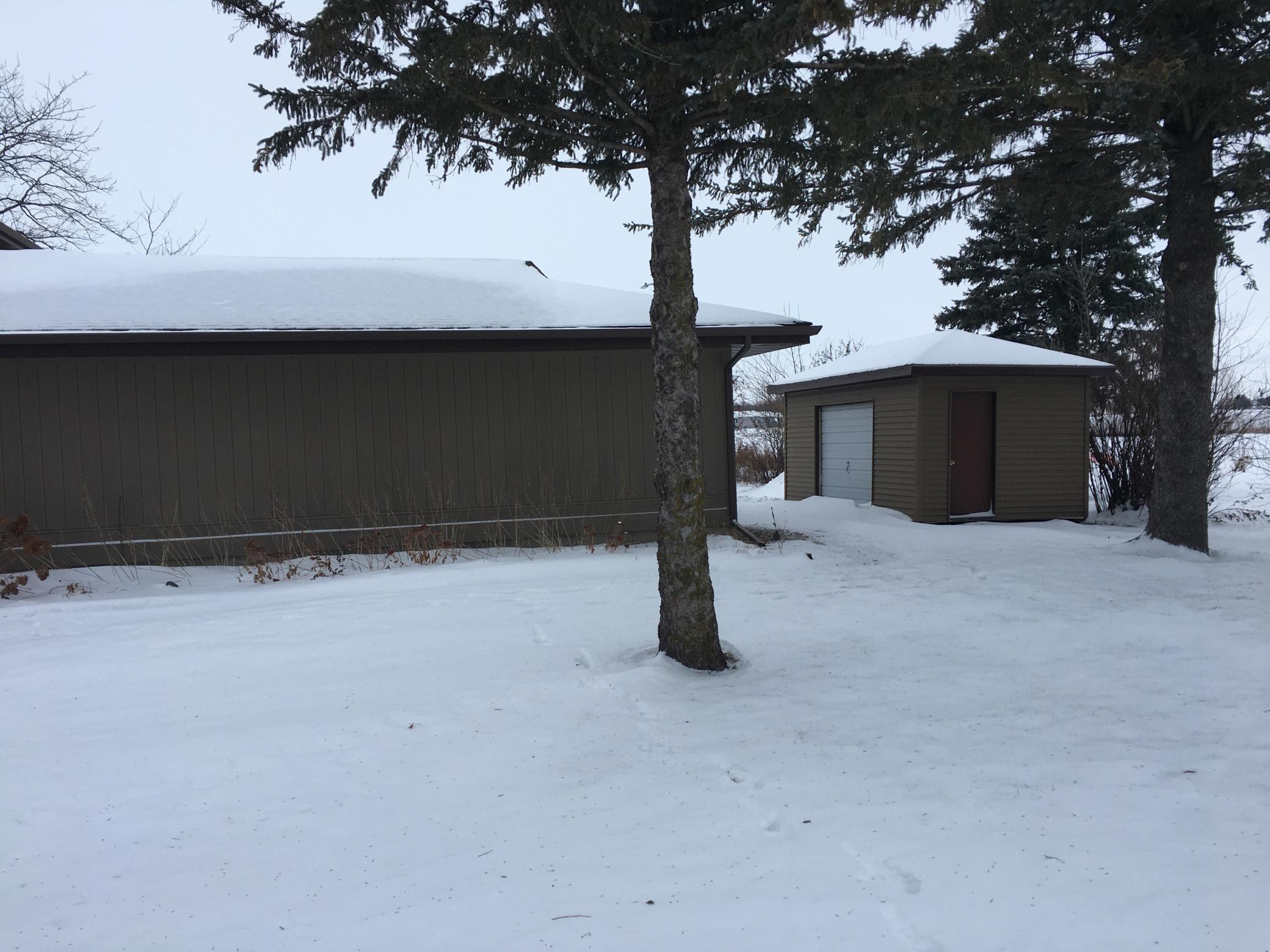 708 Chestnut Street Arlington, MN 55307 - Photo 4 of 48