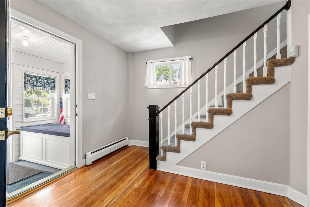 7 Coolidge Road Danvers, MA 01923 - Photo 5 of 38 Gallery Image 5