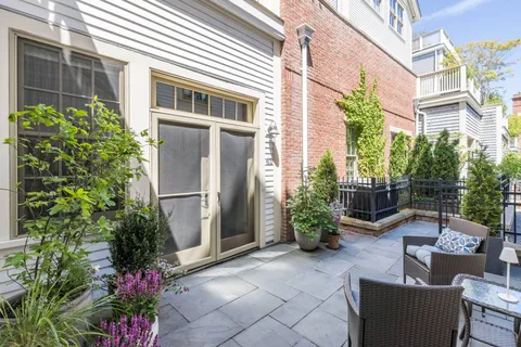 $2,300,000 | 15 Church Street, Unit 41, Sag Harbor, NY 11963