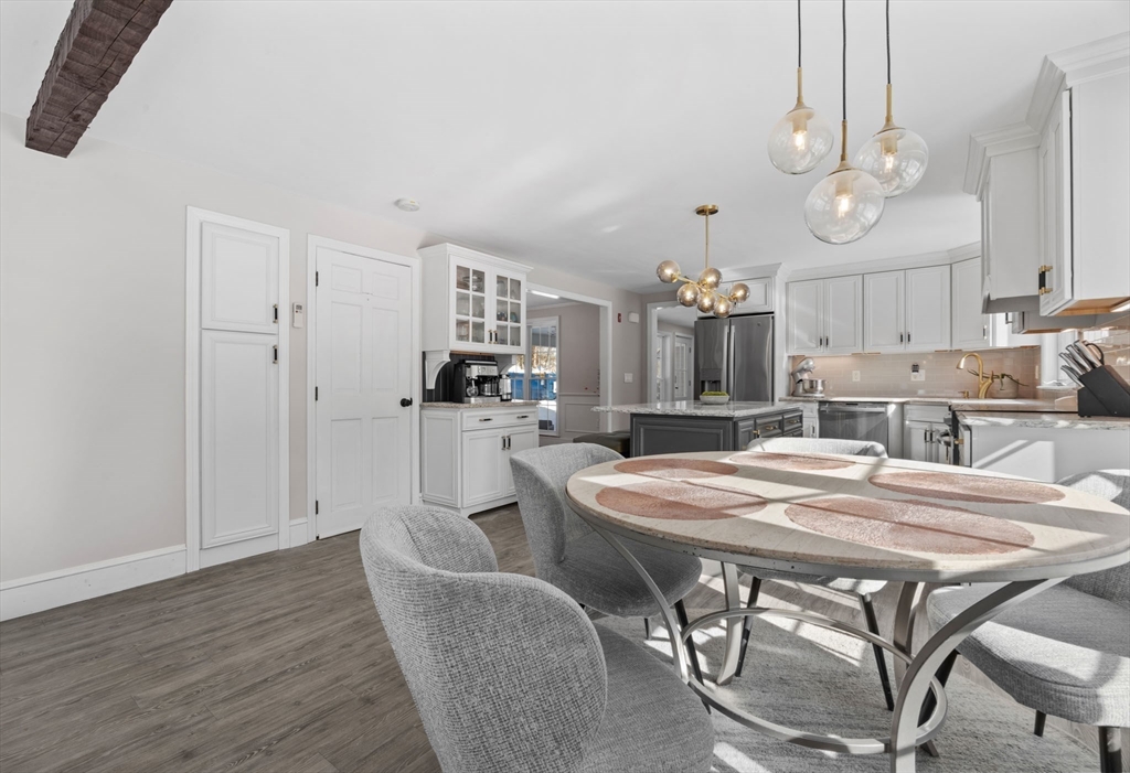 935 King Street Raynham, MA 02767 - Photo 11 of 41