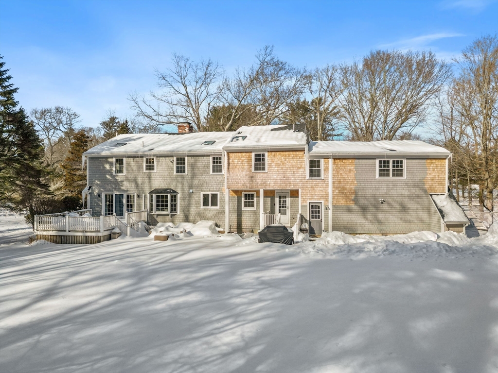 935 King Street Raynham, MA 02767 - Photo 4 of 41