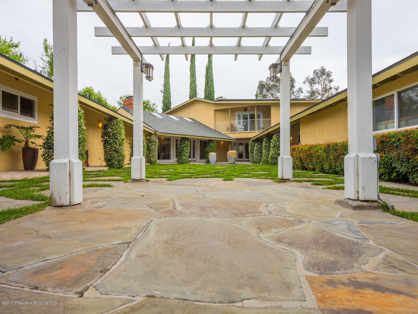 3210 Lombardy Road Pasadena, CA 91107 - Photo 30 of 39 3210 Lombardy Rd Pasadena CA-large-029-1