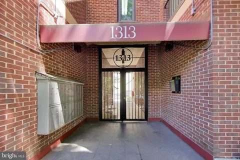 $489,000 | 1313 Vermont Avenue Northwest, Unit 9, Washington, DC 20005
