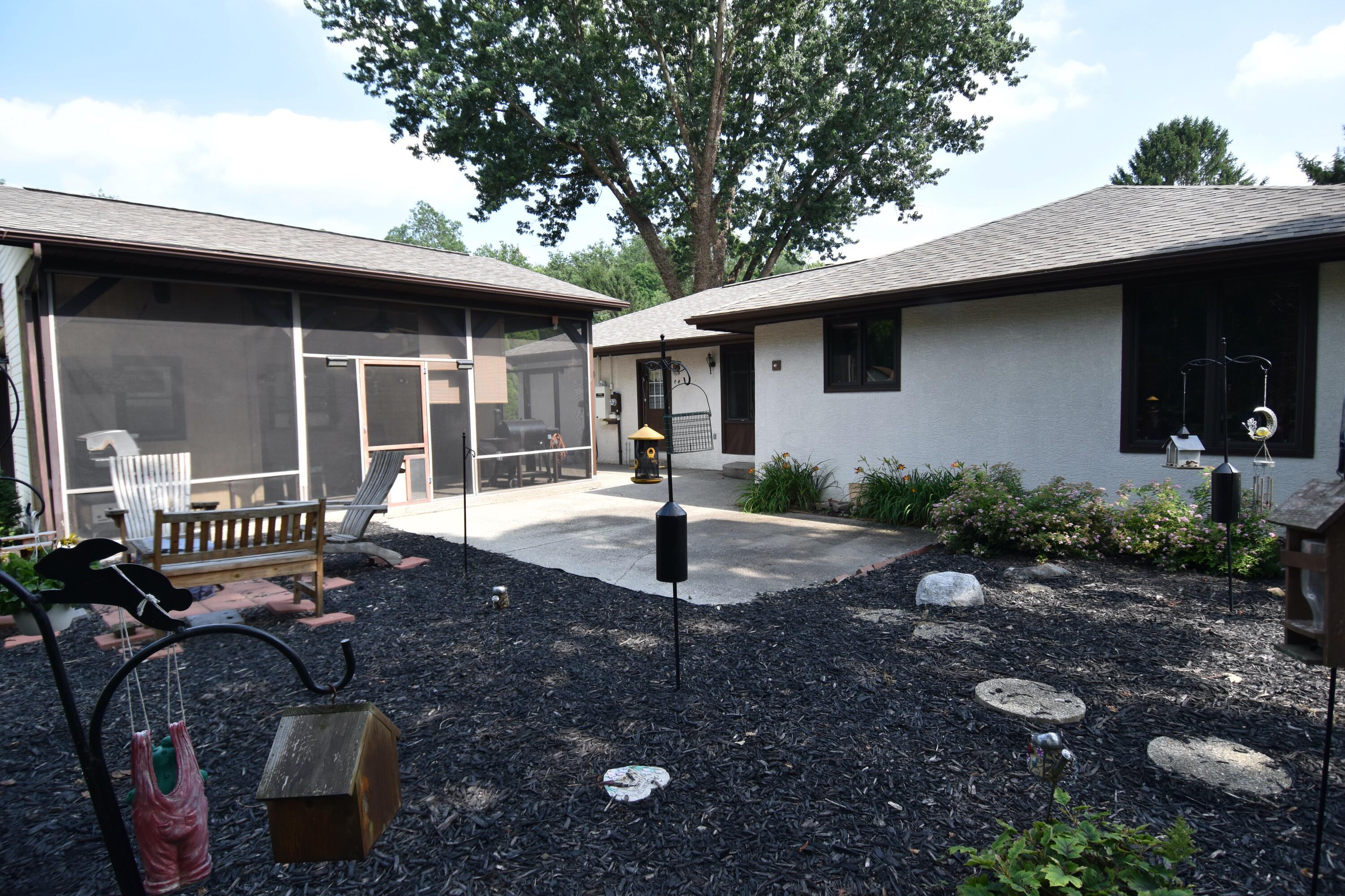 15 Tow Path Road Granville, OH 43023 - Photo 75 of 79 View of Patio and Screen Porch