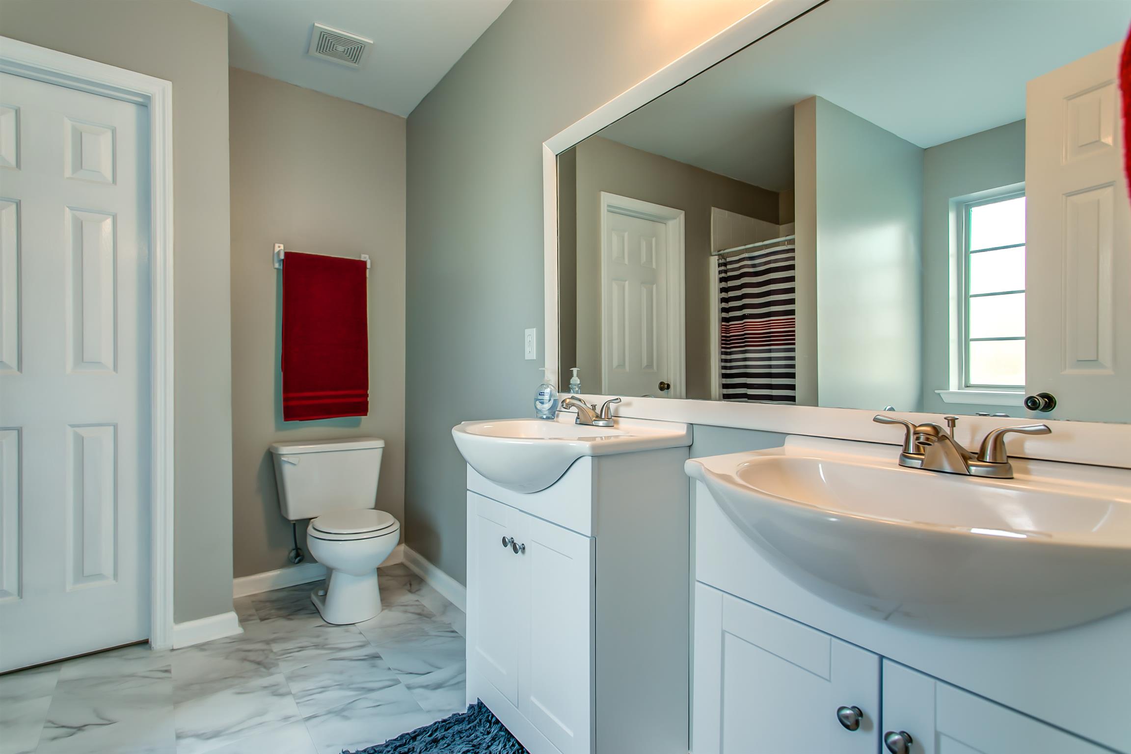 2132 Spring Hill Circle Spring Hill, TN 37174 - Photo 16 of 30 Gallery Image 16