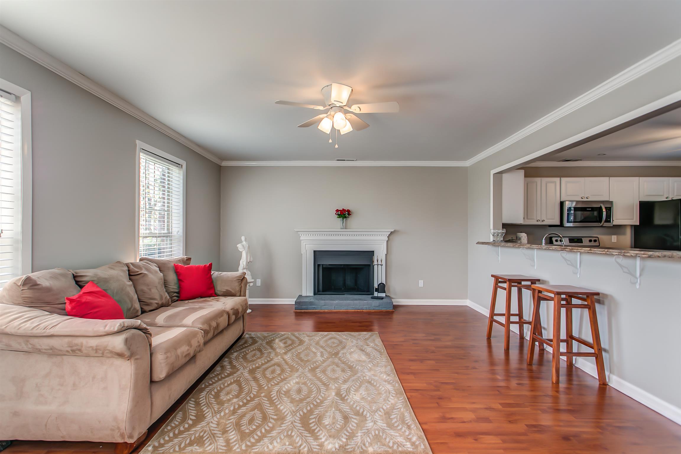 2132 Spring Hill Circle Spring Hill, TN 37174 - Photo 3 of 30 Gallery Image 3