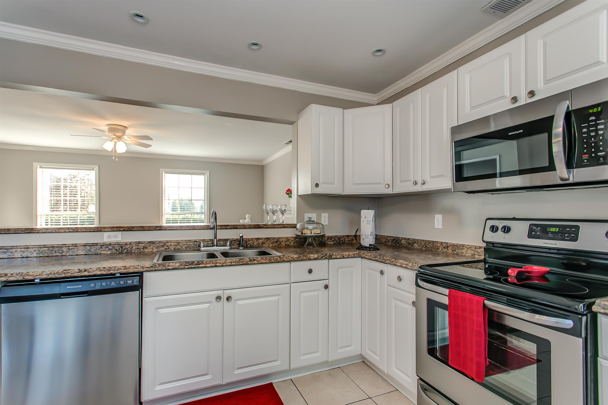 2132 Spring Hill Circle Spring Hill, TN 37174 - Photo 7 of 30 Gallery Image 7
