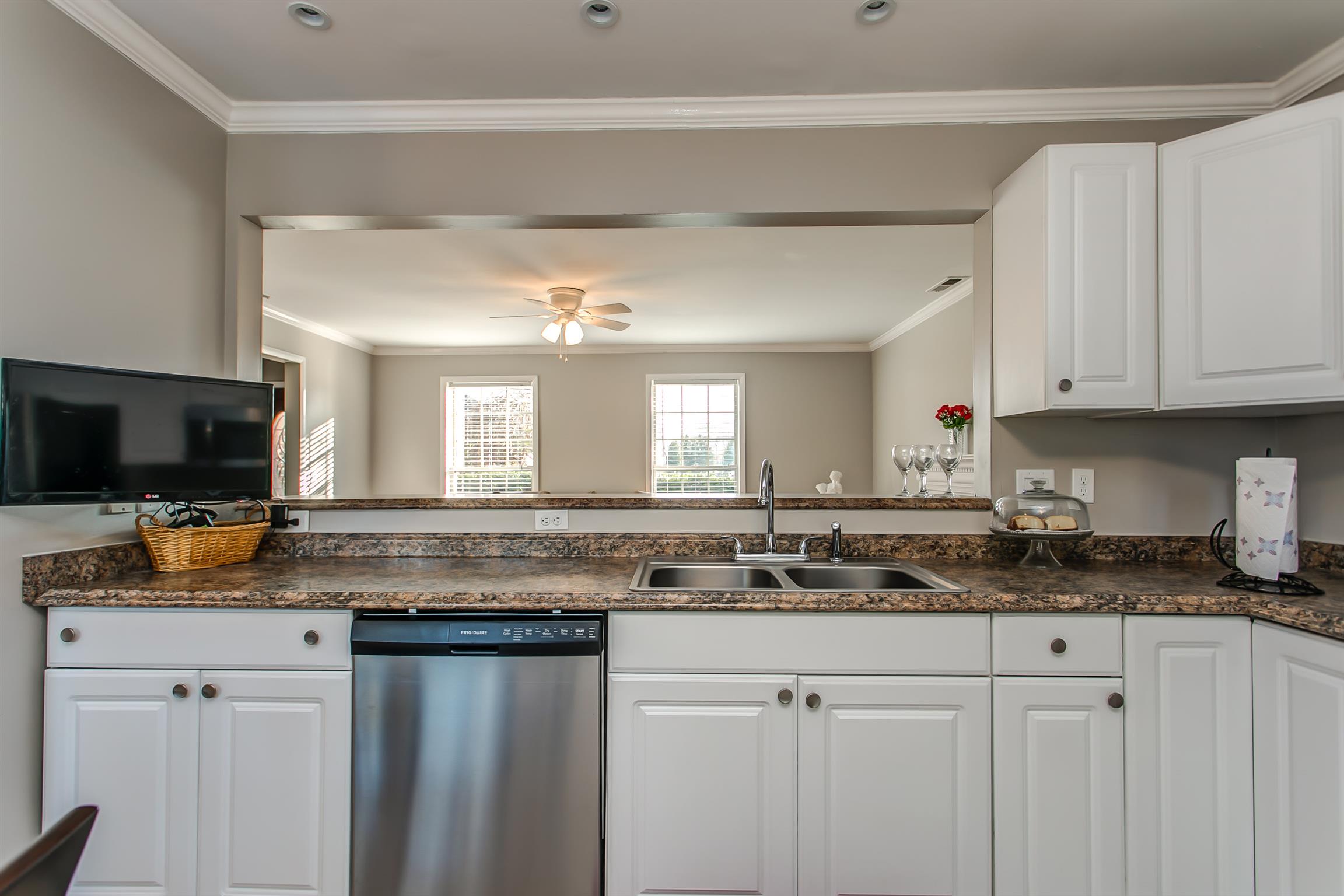 2132 Spring Hill Circle Spring Hill, TN 37174 - Photo 8 of 30 Gallery Image 8