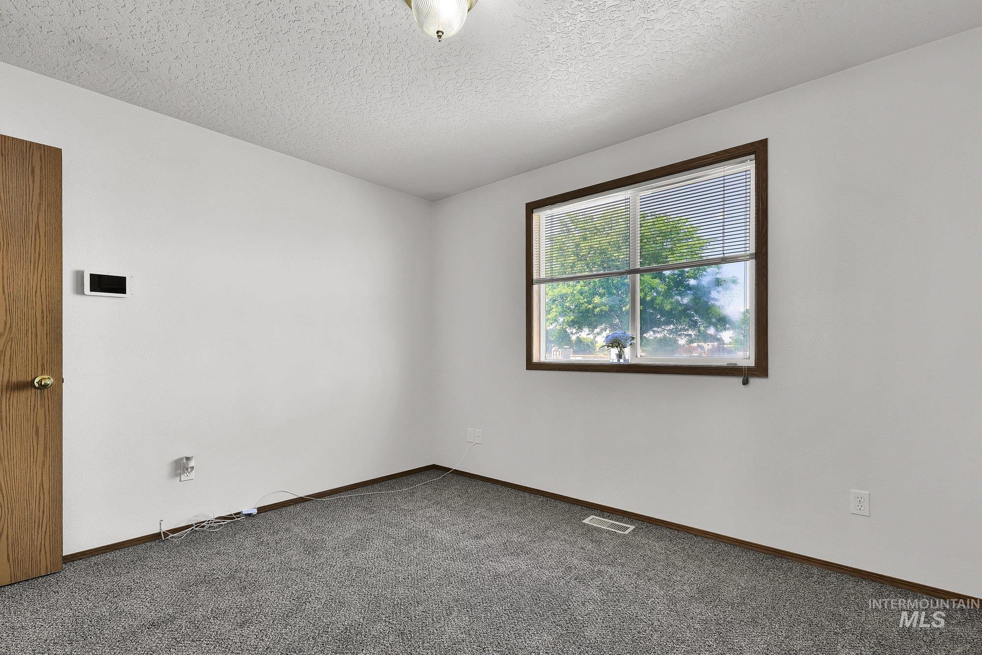 719 Trailside Drive Caldwell, ID 83607 - Photo 15 of 29