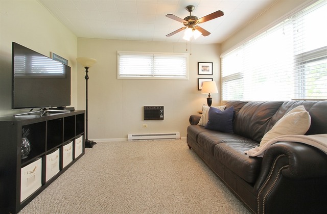 132 Elmore Street Park Ridge, IL 60068 - Photo 8 of 25