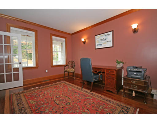 81 Cedar Street Lexington, MA 02421 - Photo 15 of 30