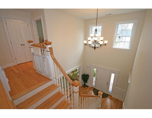 81 Cedar Street Lexington, MA 02421 - Photo 3 of 30