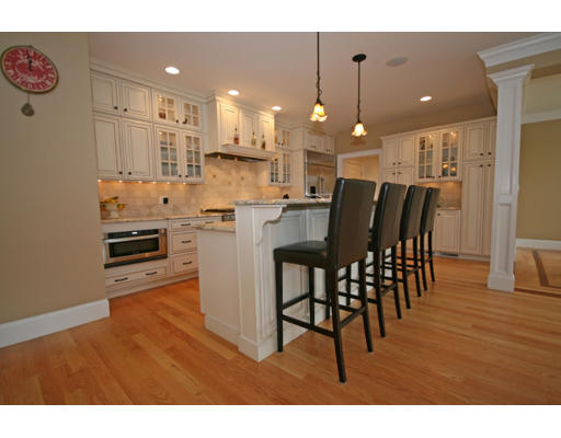 81 Cedar Street Lexington, MA 02421 - Photo 10 of 30