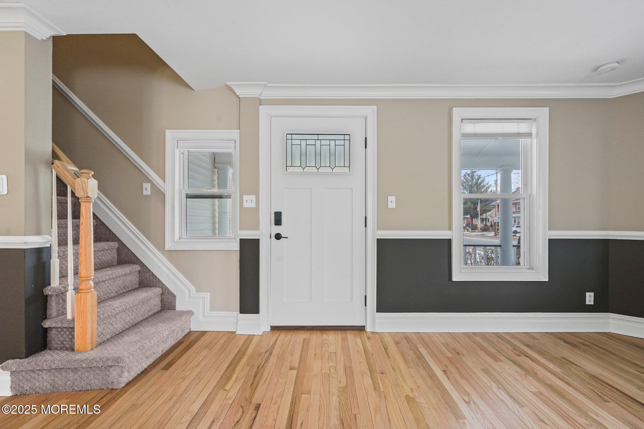 328 Main Street Matawan, NJ 07747 - Photo 3 of 23 front enterence