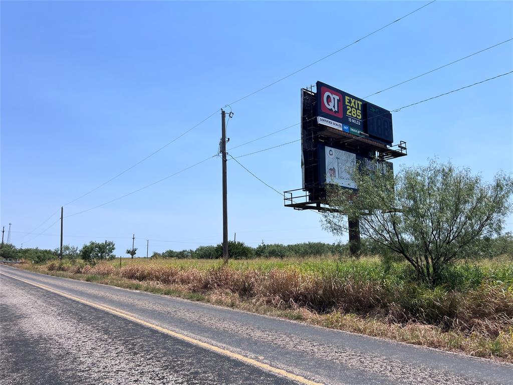 1-2 I20 W Merkel, TX 79536 - Photo 11 of 20 a front view of a house with a garden