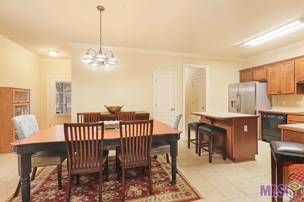 $218,000 | 9124 Old Hammond Highway, Unit 7, Baton Rouge, LA 70809