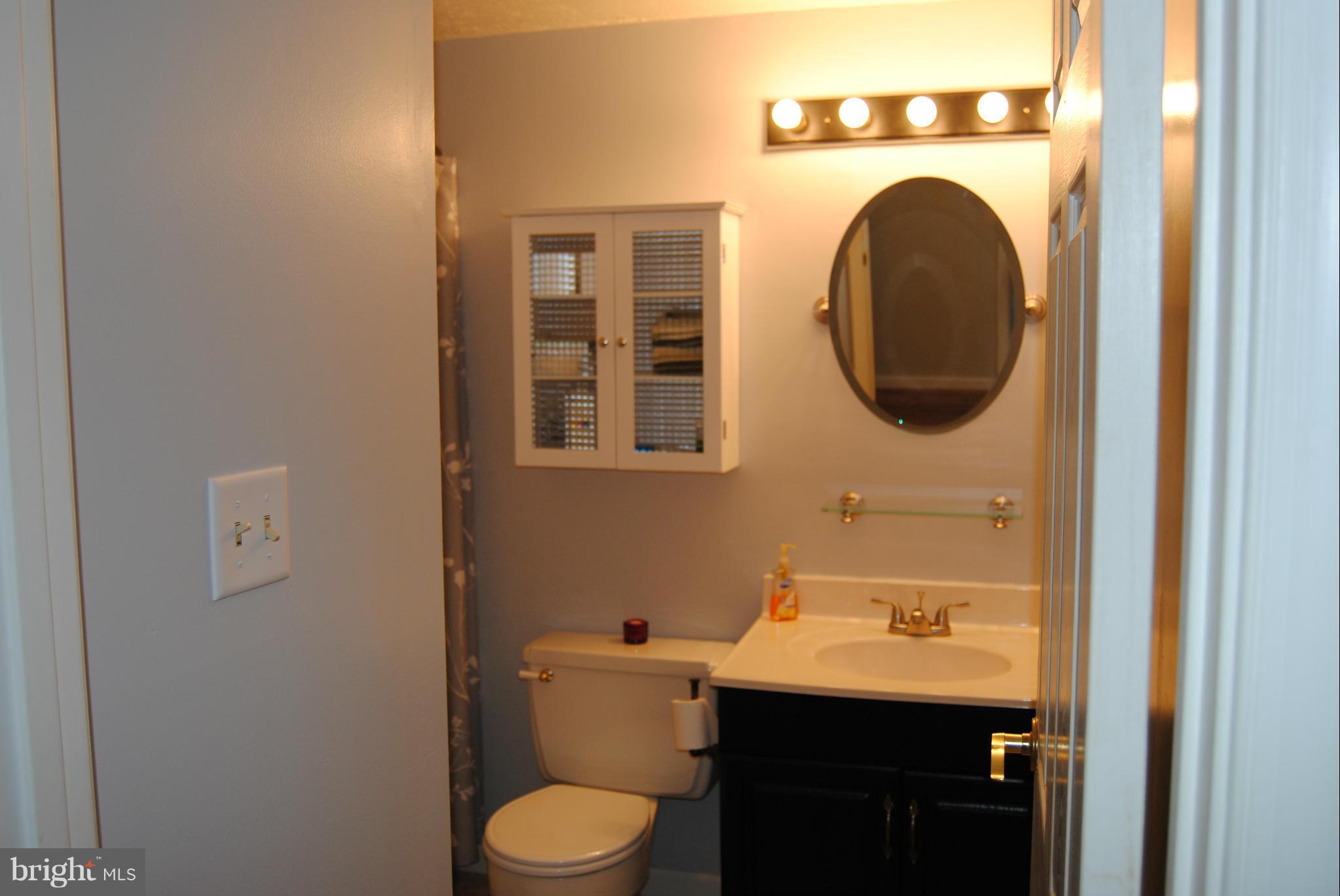 36 Boxthorn Road Abingdon, MD 21009 - Photo 17 of 22 Bath