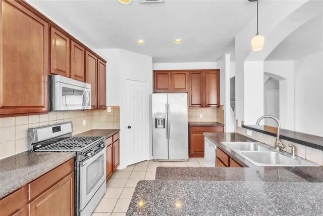 $2,700 | 18027 Oak Orchard Lane, Cypress, TX 77433