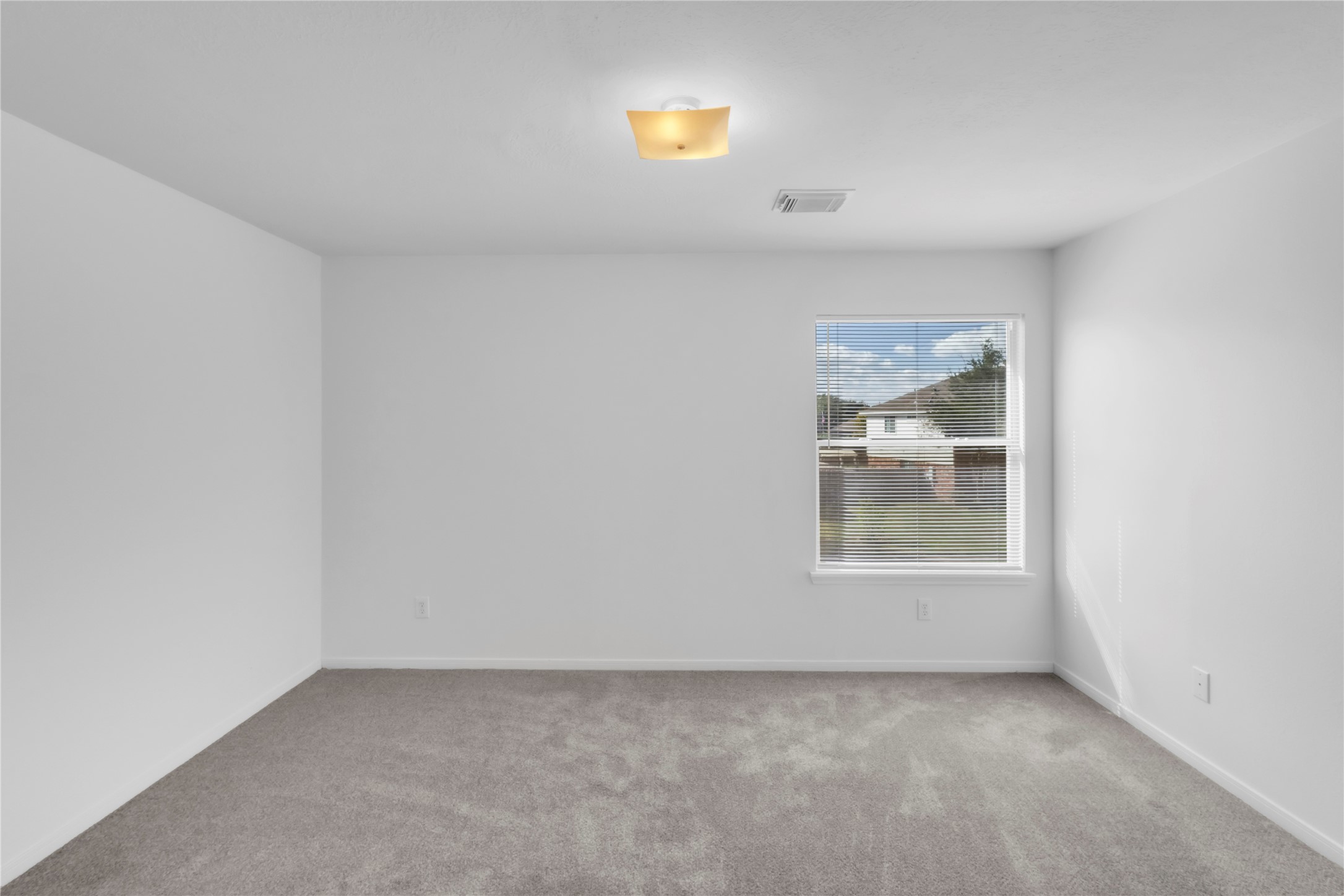 18027 Oak Orchard Lane Cypress, TX 77433 - Photo 27 of 37 a view of room and window